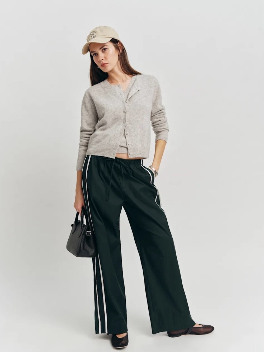 Reformation Clara Cashmere Crew Cardigan Light Grey